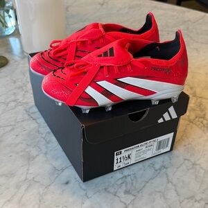 Adidas Predator ELITE fold-over tongue firm ground cleats